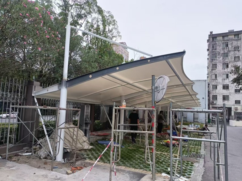 2026沛县厂区配套方案：膜结构车棚+仓储电动推拉棚搭建-1